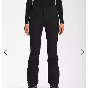 Flattering NorthFace Womens snow skiing pants- Never Worn